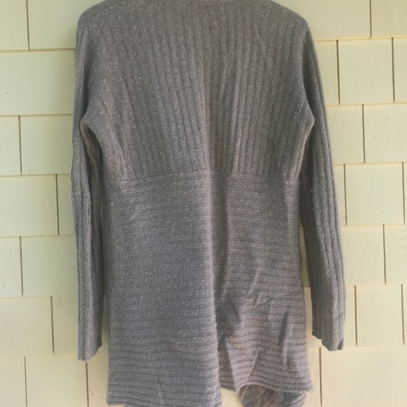 Autumn Cashmere Rib Drape Cardigan in Oatmeal - Picture 5 of 7